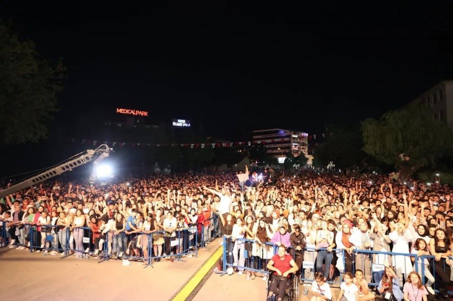 Gebze’de muhteşem konser
