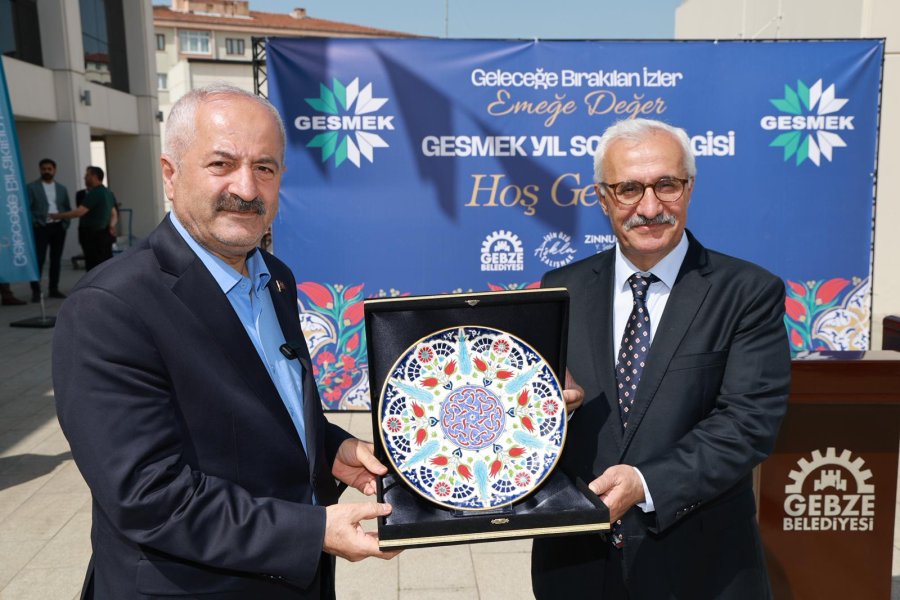 GESMEK Yılsonu Sergisi Açıldı