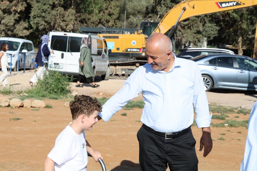 Başkan Büyükgöz, Miniklerin Atölye Keyfine Ortak Oldu