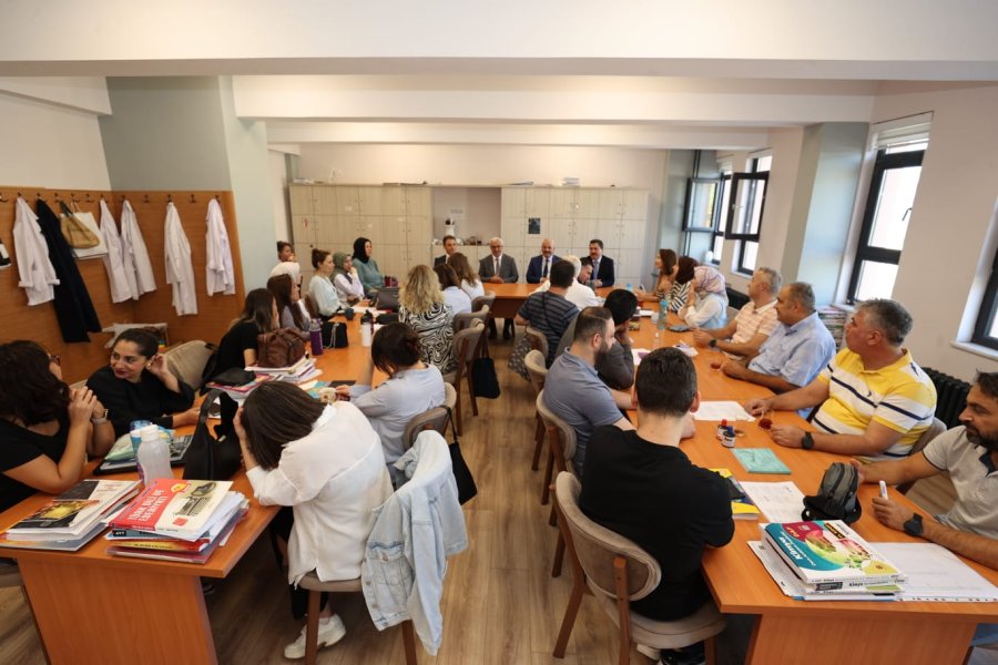 Başkan Büyükgöz Bayrak Töreninde