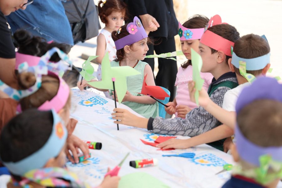 Başkan Büyükgöz, Miniklerin Atölye Keyfine Ortak Oldu