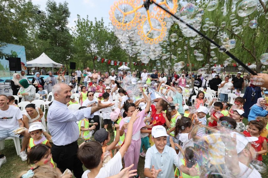 Başkan Büyükgöz, Gebzeli  minikleri piknikte ağırladı 
