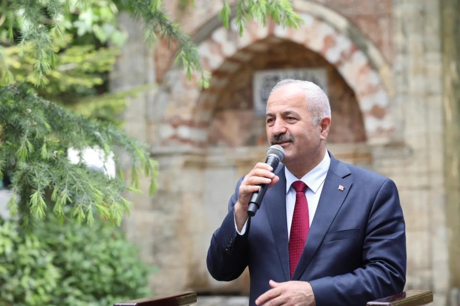 Fatih Sultan Mehmet Han Hünkar Çayırı’nda Anıldı