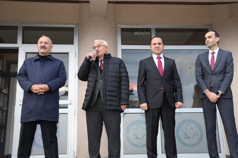 Yücel Boru Fen Lisesi’nde Bayrak Töreni