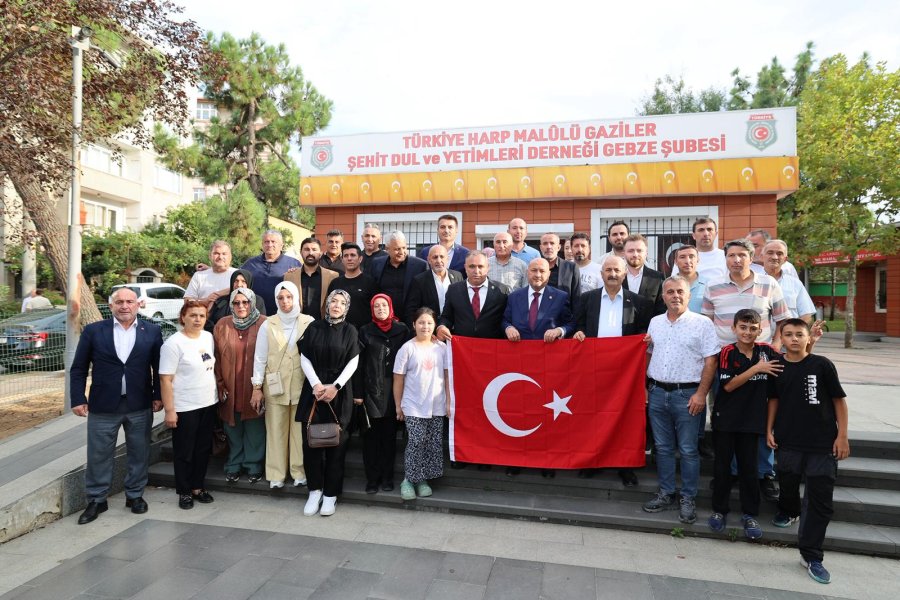 Başkan Büyükgöz ve Milletvekili Kurt’tan Şehit Ailesine Ziyaret
