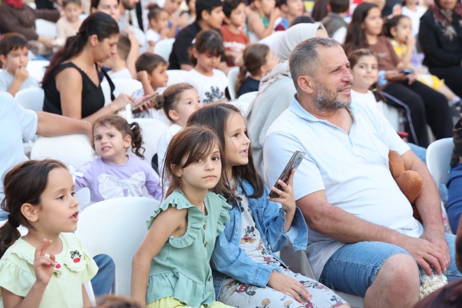 Köşklüçeşme'de Açık Hava Sinema Keyfi