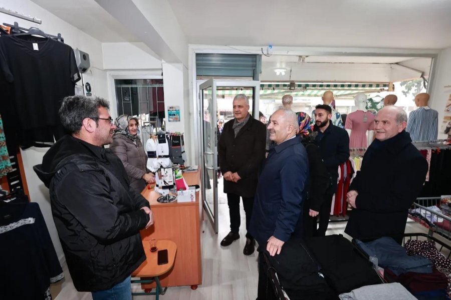 Cumhur İttifakı Başkan Adayı  Büyükgöz Gebzeyi Adım Adım Dolaşıyor