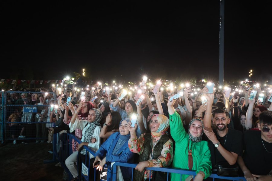 Gebze’de Karadeniz Rüzgârı Esti