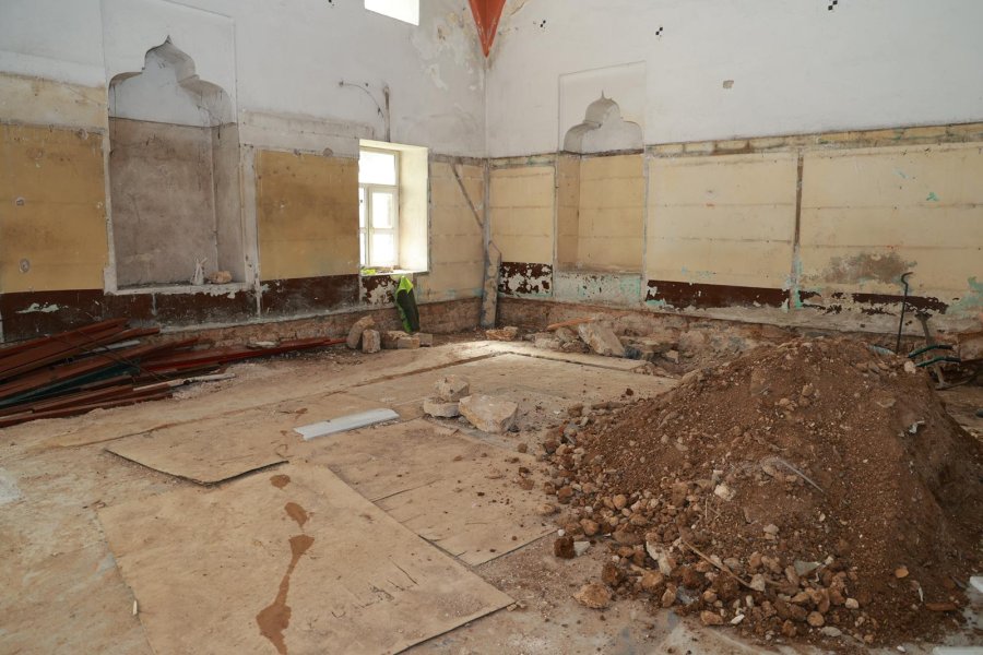 Gebze Belediyesi Tarihi Çarşı Hamamında Restorasyon Çalışmalarını Başlattı