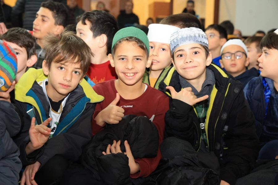 “Sertaç Abi” Gebzeli Çocuklarla Buluştu