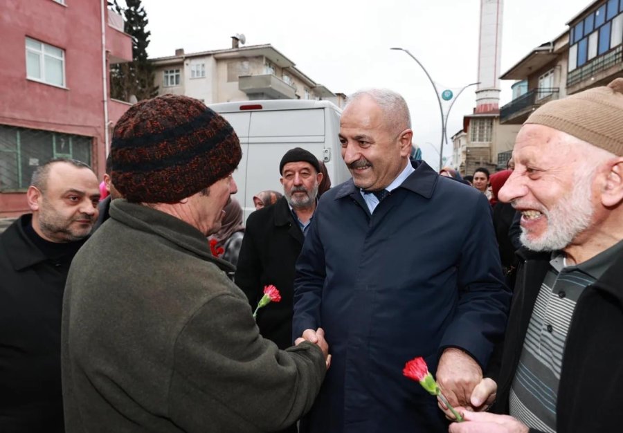 Cumhur İttifakı Başkan Adayı  Büyükgöz Gebzeyi Adım Adım Dolaşıyor