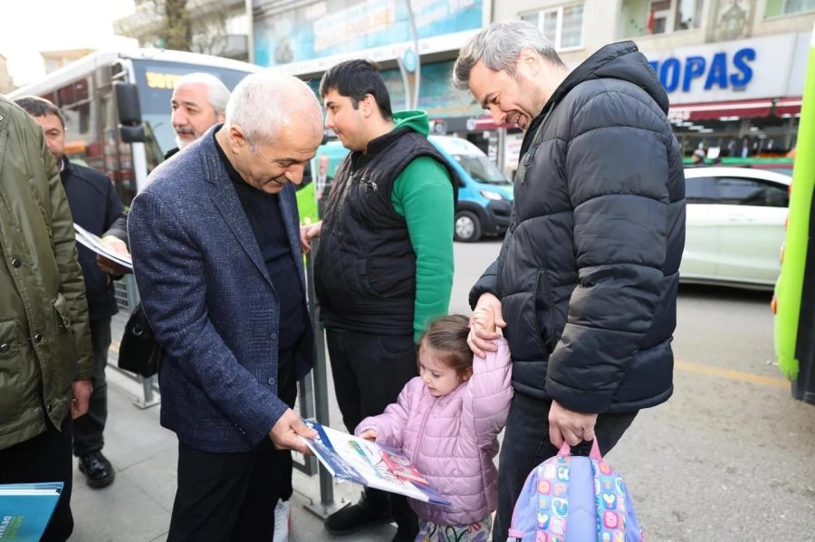 Başkan Adayı Büyükgöz, Şehit  Numan Dede Caddesi’ni Gezdi