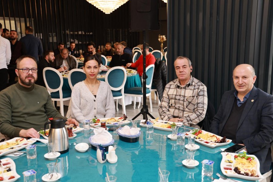 Başkan Büyükgöz Yerel Basınla Buluştu