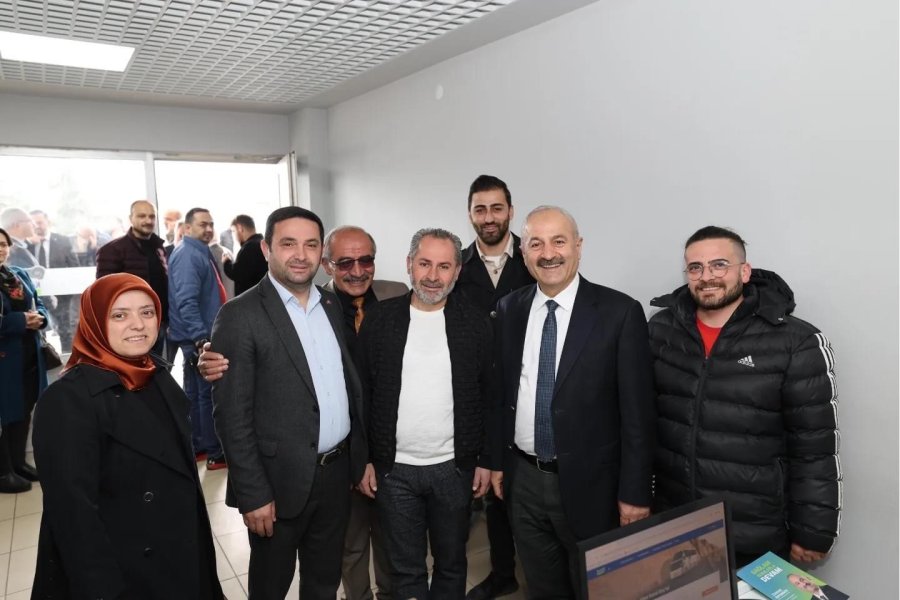 Başkan Adayı Büyükgöz Terminal Esnafına Gitti   