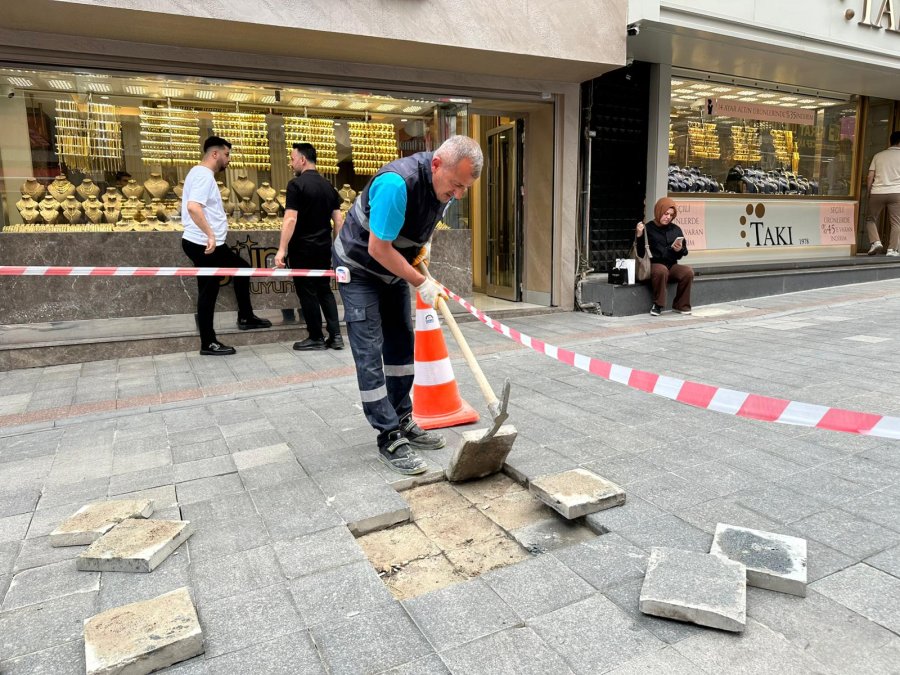 Eskiçarşı’da Parke Yenileme Çalışması