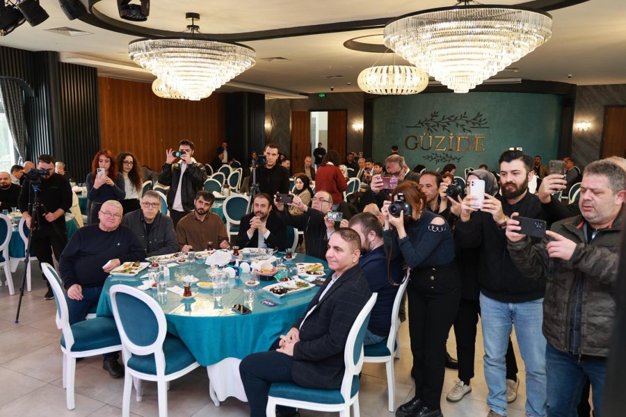 Başkan Büyükgöz Yerel Basınla Buluştu