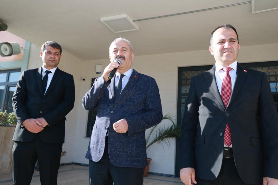 İbn-i Sina MTAL’de Bayrak Töreni