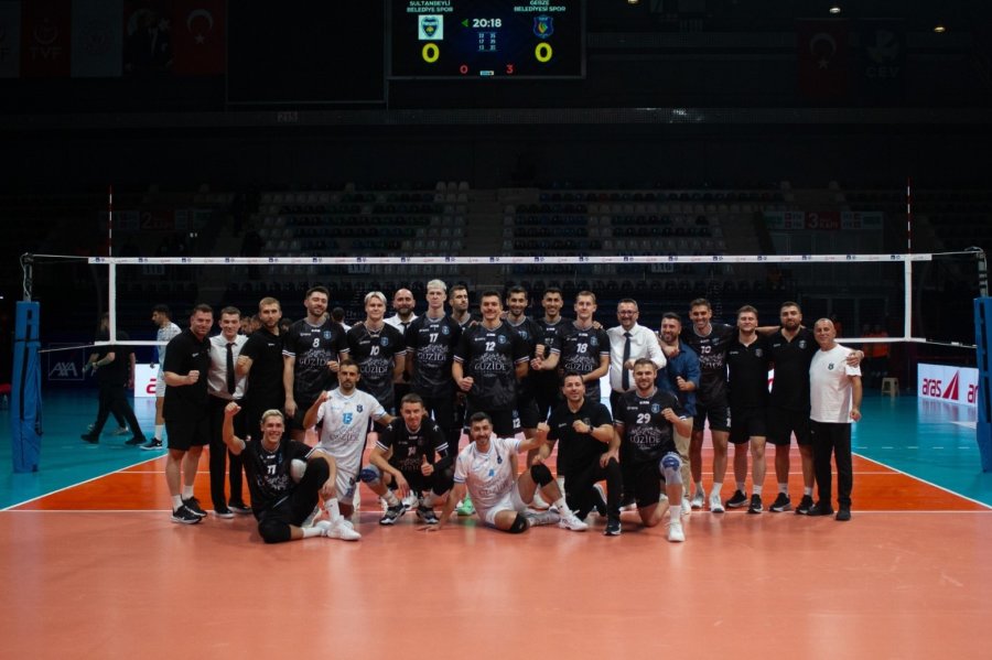 Gebze Belediyespor Kupa Voley’e Galibiyetle Başladı