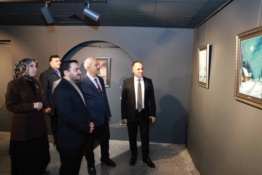  Gebze Sanat Galerisi’nde Sonbahar ve Kış Temalı Resim Sergisi