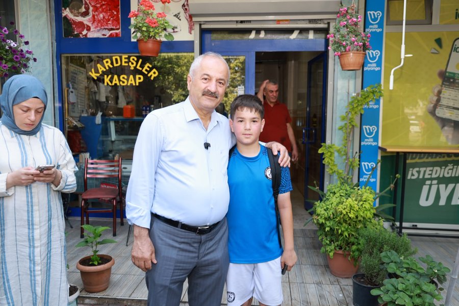 Arapçeşme’de Esnafla İstişare: Beş Başkan Namık Kemal Caddesi’ndeydi