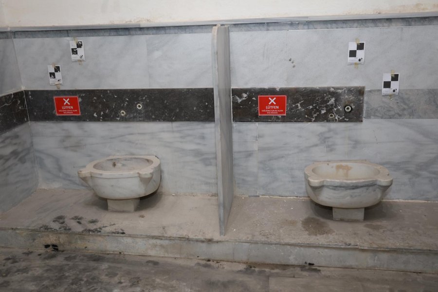 BAŞKAN BÜYÜKGÖZ, TARİHİ ÇARŞI HAMAMI RESTORASYONUNU YERİNDE İNCELEDİ