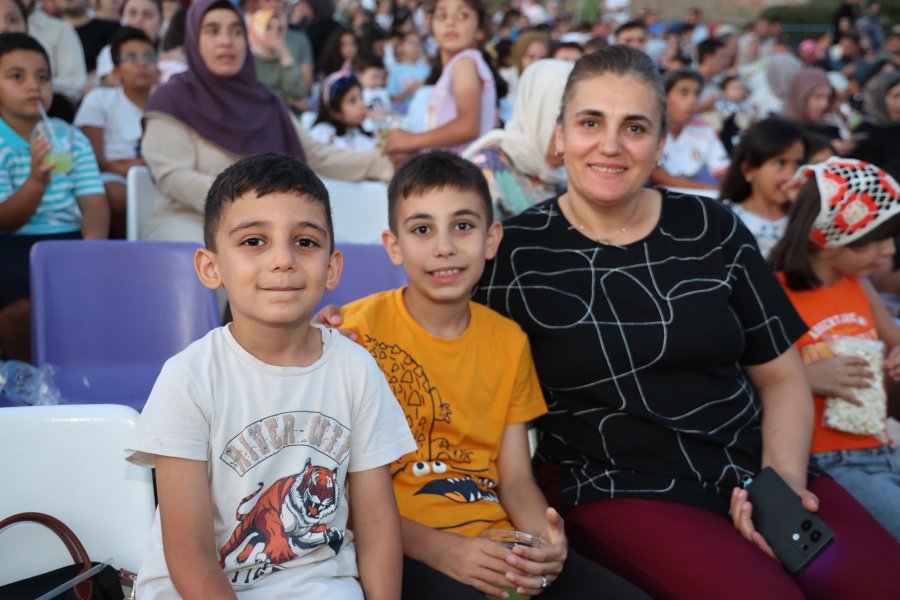 Eskihisar Kalesi’nde Çocukların Akşamı