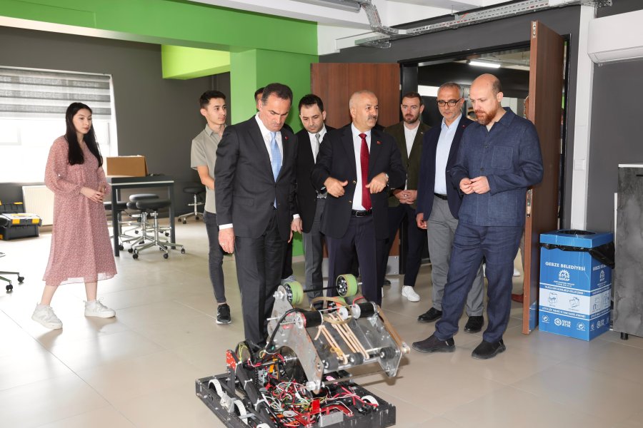 Erdoğan’dan Güzide Gençlik Ziyareti