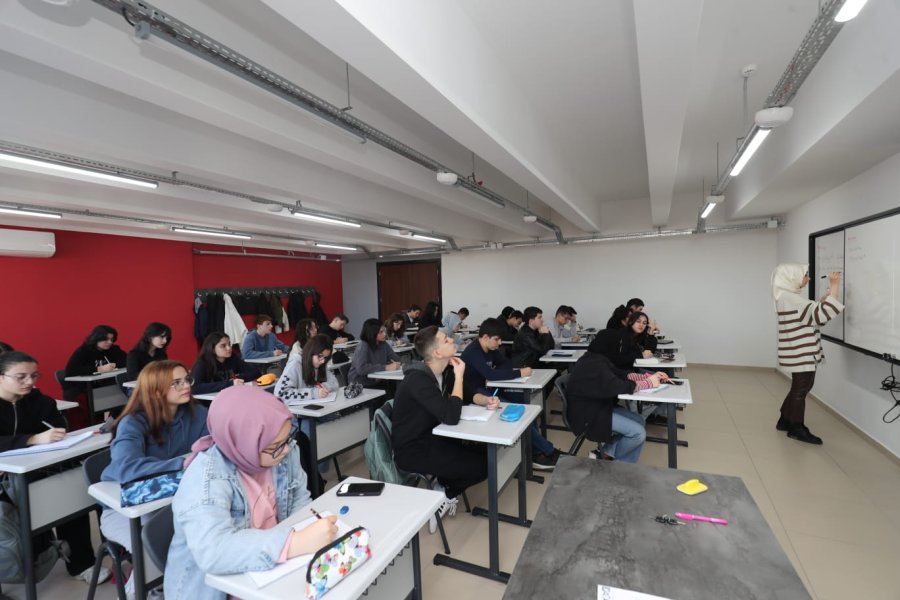 Güzide Gençlik’te Yeni Dönem Kayıtları Başladı