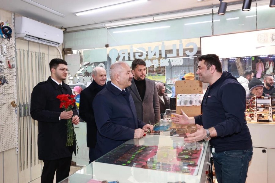 Cumhur İttifakı Başkan Adayı  Büyükgöz Gebzeyi Adım Adım Dolaşıyor