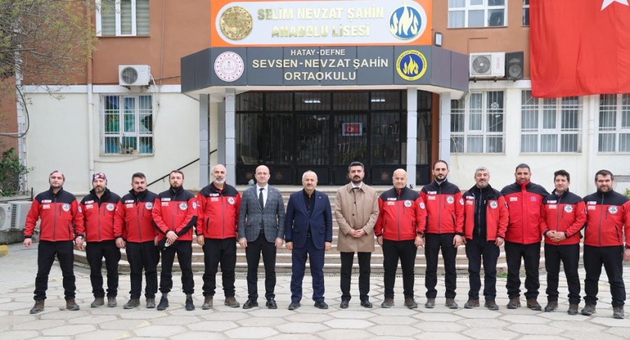 BAŞKAN BÜYÜKGÖZ, HATAY’DA DEPREM ŞEHİTLERİNİ ANDI