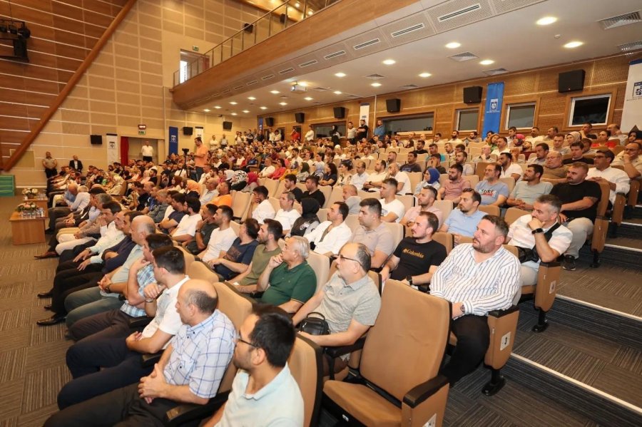 Başkan Büyükgöz, Mesai  Arkadaşlarıyla Bayramlaştı