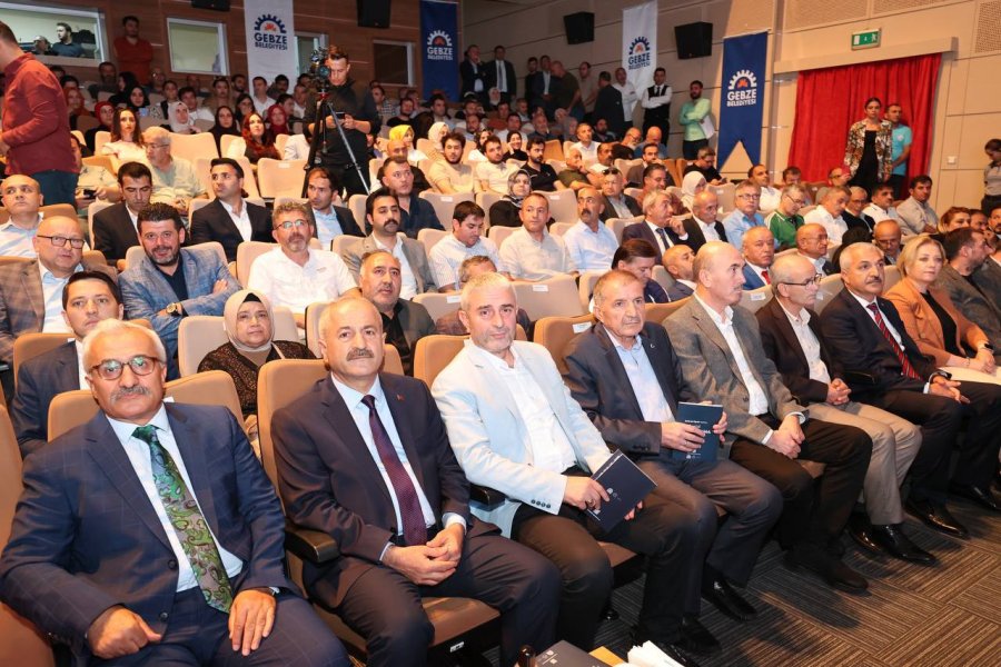 Gebze Belediyesi Hizmet ve Yatırım Dönem Toplantısında Konuşan Başkan BÜYÜKGÖZ: