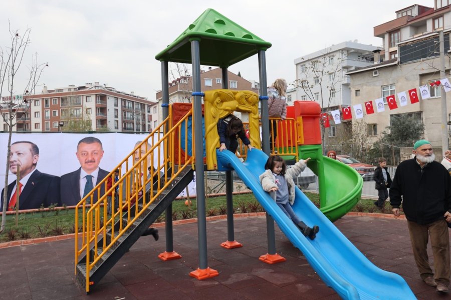 Başkan Büyükgöz’den Cumhuriyetli  çocuklara armağan konsept park
