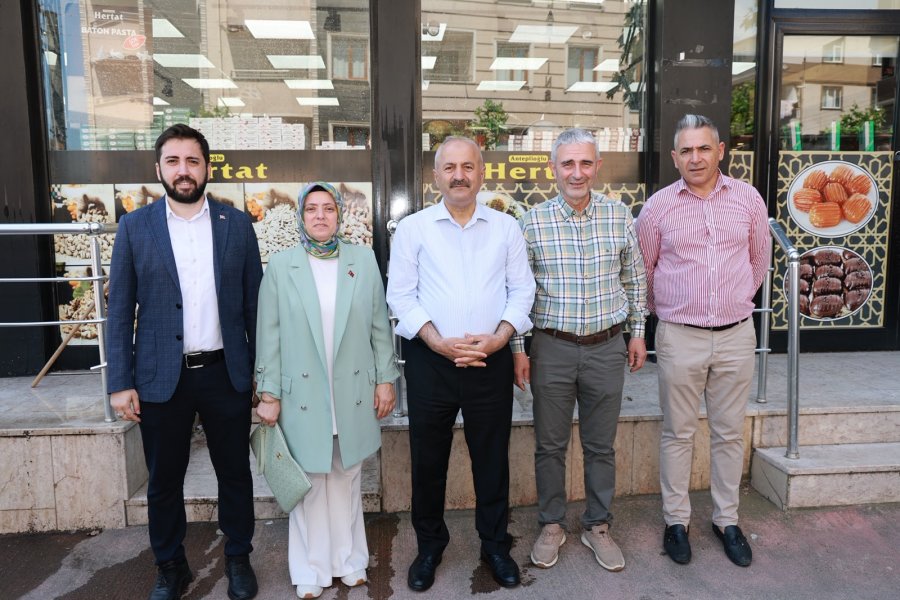 Başkan Zinnur Büyükgöz Arapçeşme’de Esnafla Bir Araya Geldi