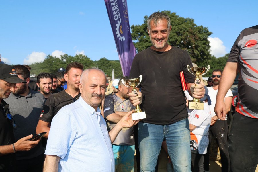 Off-Road Severler Gebze’de Buluştu