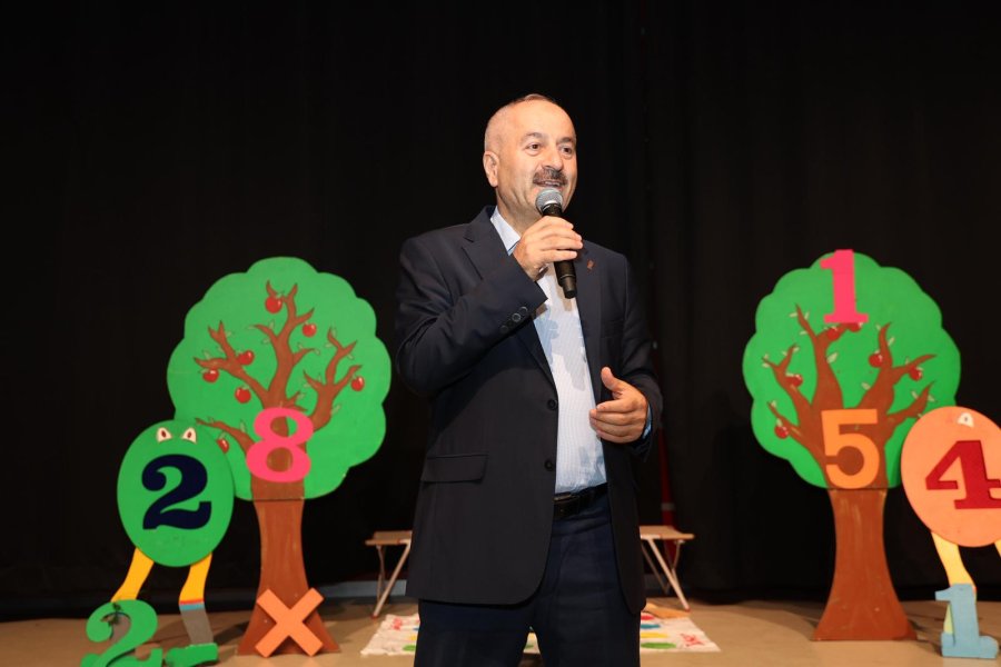 Başkan Büyükgöz’den Miniklere Sürpriz