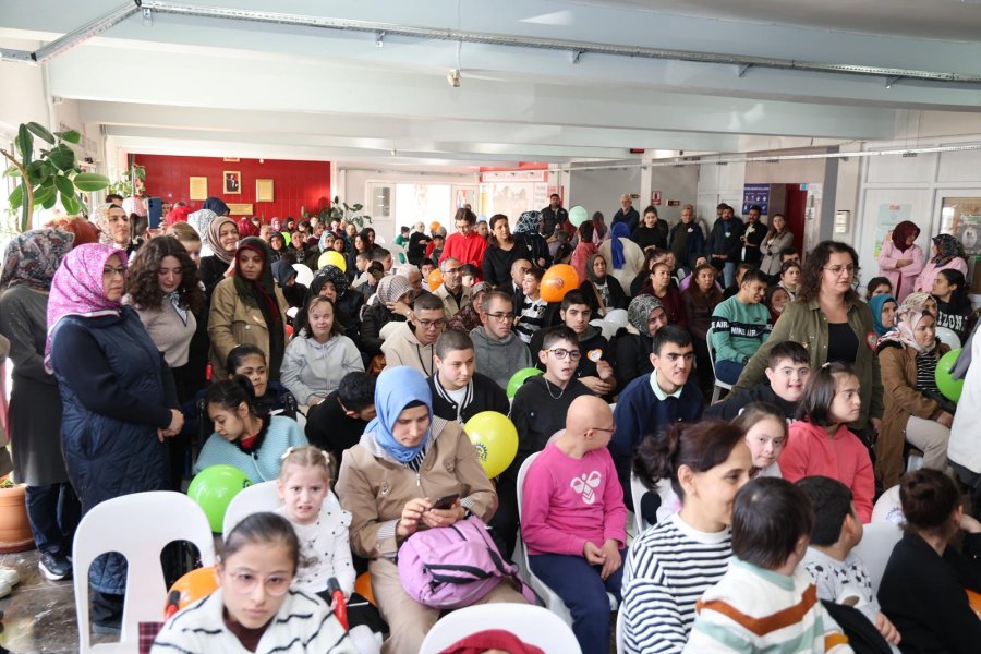 3 Aralık Dünya Engelliler Günü Gebze’de Anlamlı Programla Kutlandı
