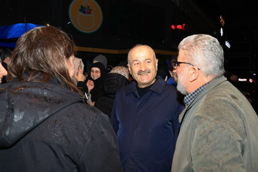 Başkan Büyükgöz umre yolcularını uğurladı 