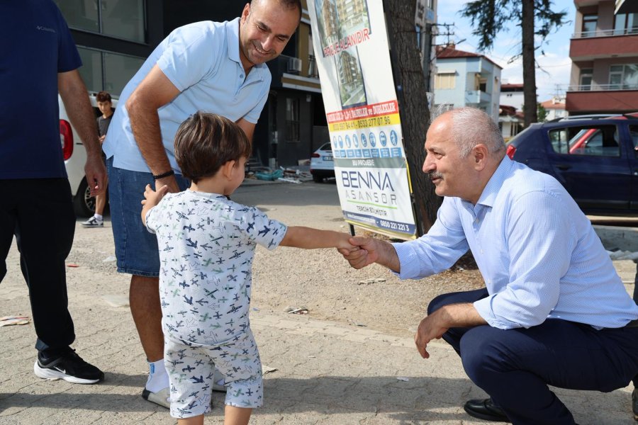 Başkan Büyükgöz’den Güzeller Mahallesi Esnafına Ziyaret