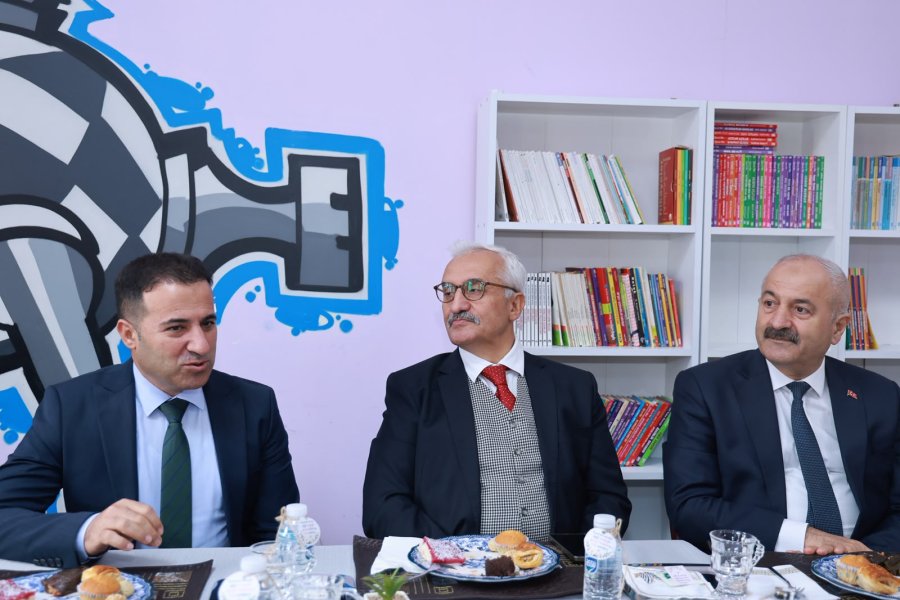 Gebze Okur Projesi Kapsamında Veli ve Öğretmenlerle Buluşma
