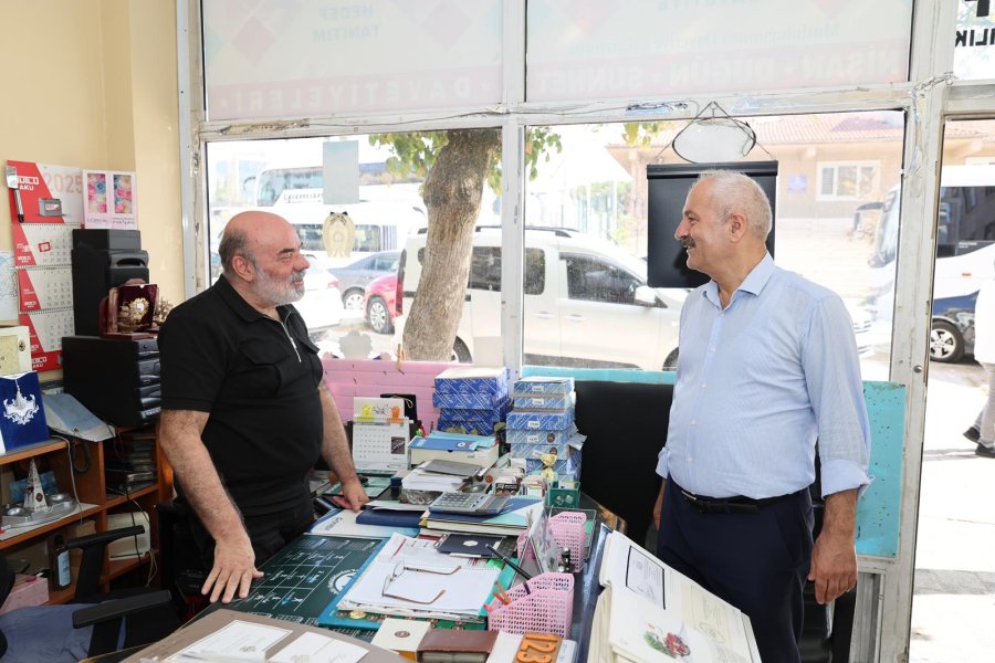 Başkan Büyükgöz’den Güzeller Mahallesi Esnafına Ziyaret