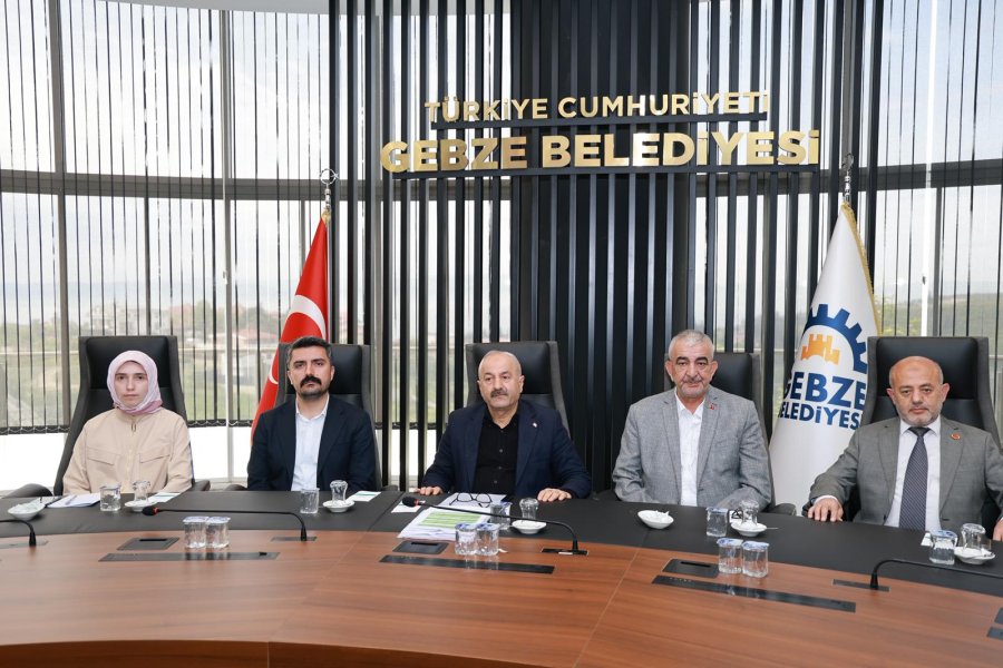 Başkan Büyükgöz Mahalle Muhtarlarıyla Bir Araya Geldi