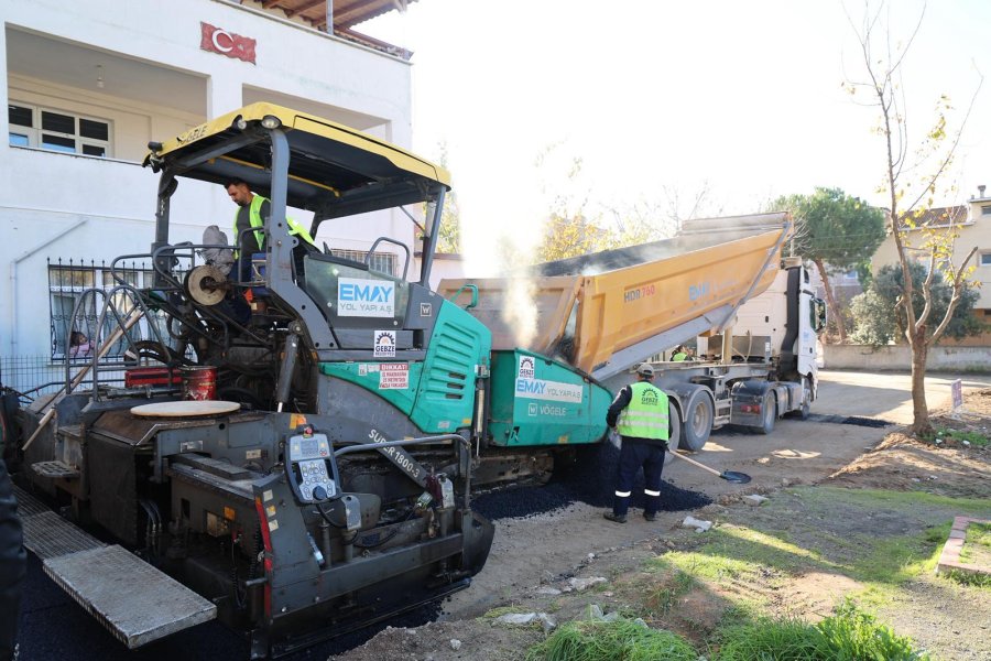 Topçular–İstasyon Caddesi Arasında 90 Sokakta Yol Çalışması