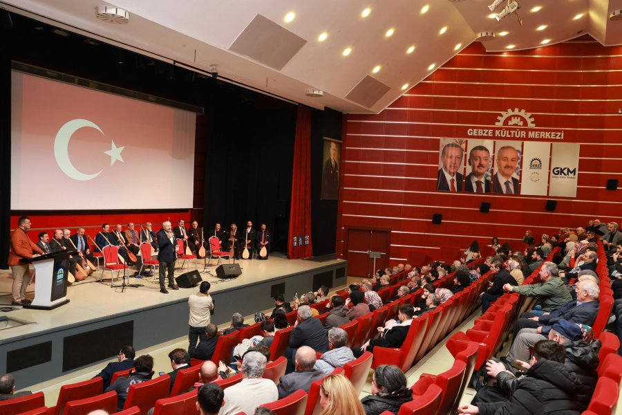 Gebze’de Aşıklar Gecesine Yoğun İlgi