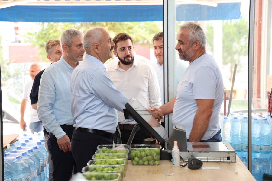 Beş Başkan Barış Mahallesi Esnafıyla Buluştu