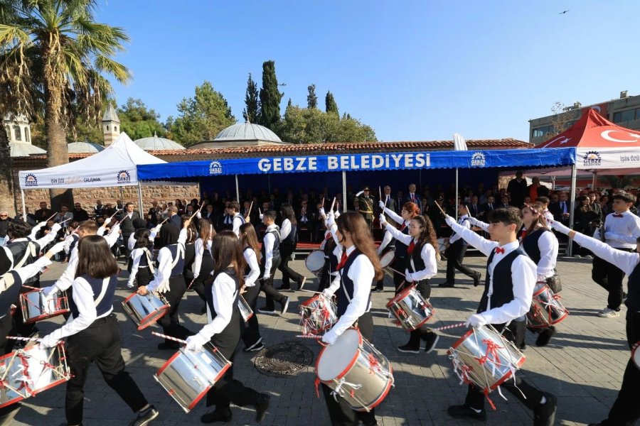 Gebze’de Cumhuriyet Coşkusu Dolu Dolu Yaşandı