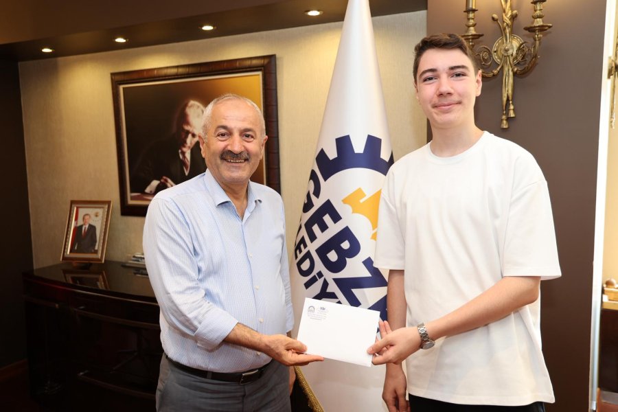 Başkan Büyükgöz LGS Birincilerini Ağırladı