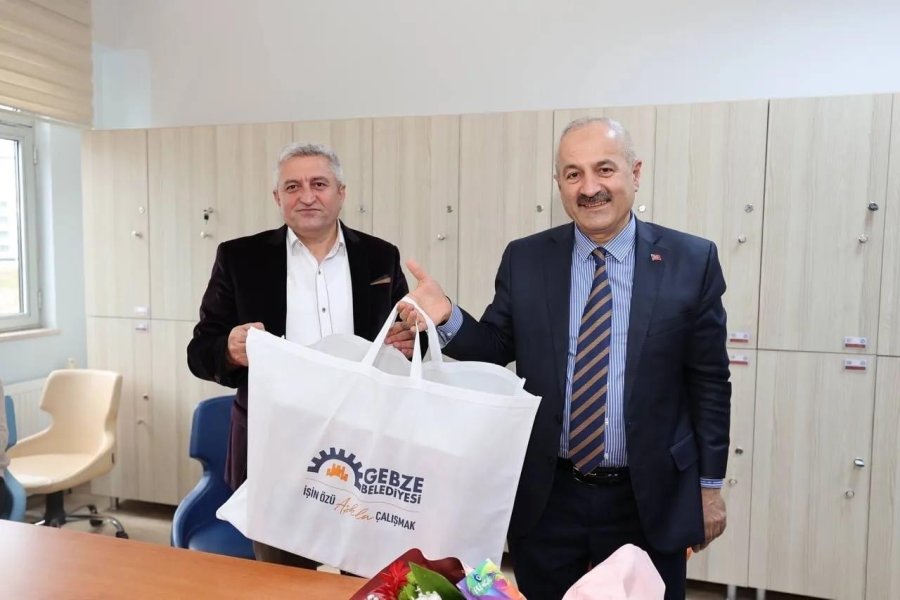 Gebze’deki Tüm Öğretmenlere Özel Tebrik
