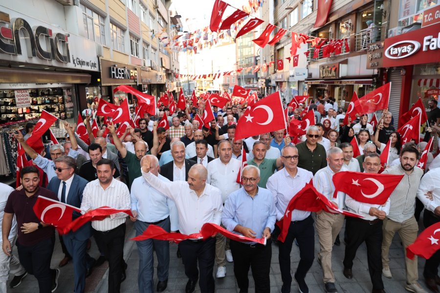 Gebze’de 15 Temmuz Coşkusu