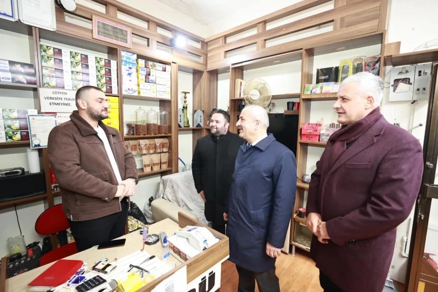 Başkan Adayı Büyükgöz Bağdat Esnaflarını Dinledi 